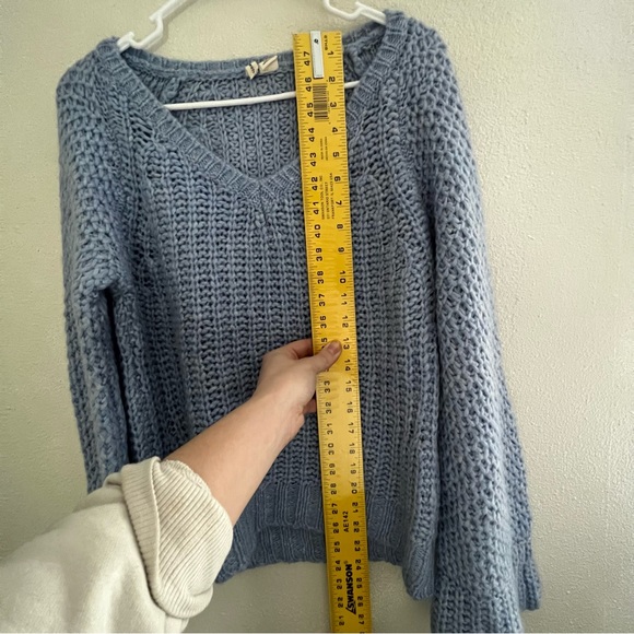 Moth Coastal Blue Knitted bell sleeve sweater size Medium wool blend - Picture 4 of 12